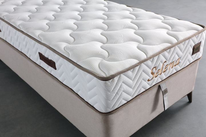K- Selena Bed Sets