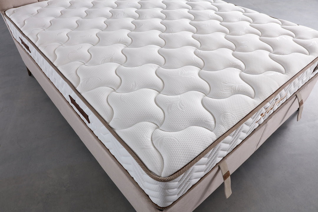 K- Selena Bed Sets