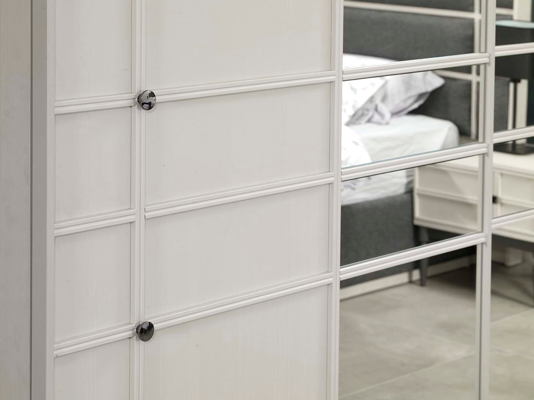 C- Lucas Bedroom