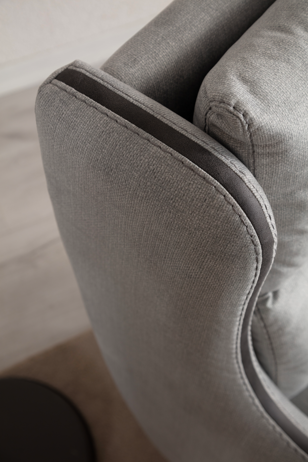 S- Delhi Sofa Set