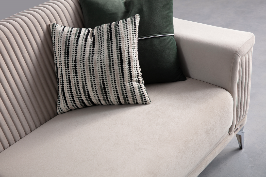 K- Versa Sofa Set