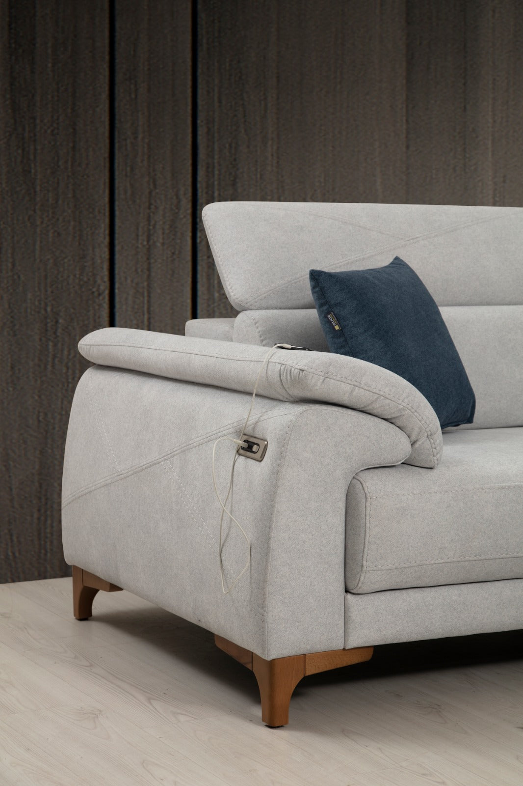 S- Oscar Sofa Set