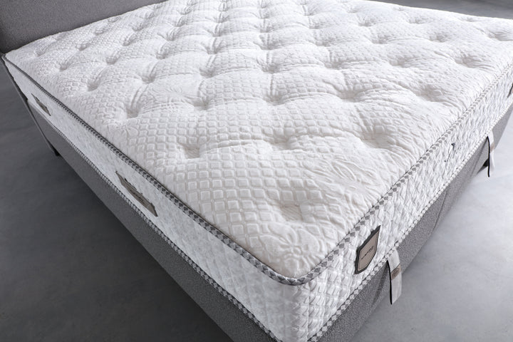K- Premium Bed Set