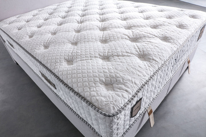 K- Premium Bed Set