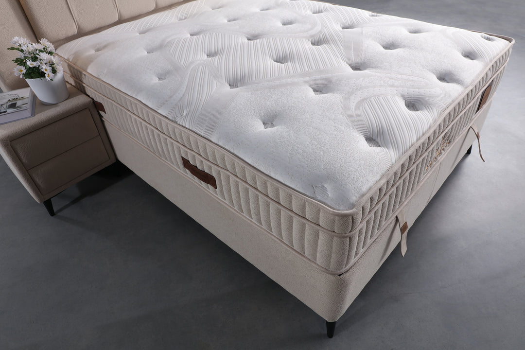 K- Aurarest Bed Set