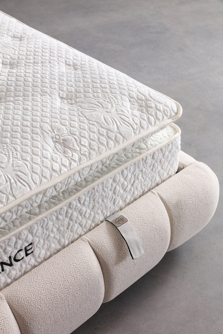 K- Elegance Plus Bed Set