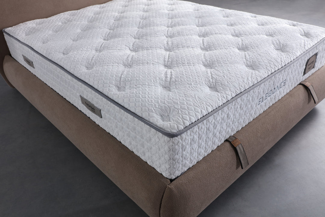 K- Elegance Bed Set