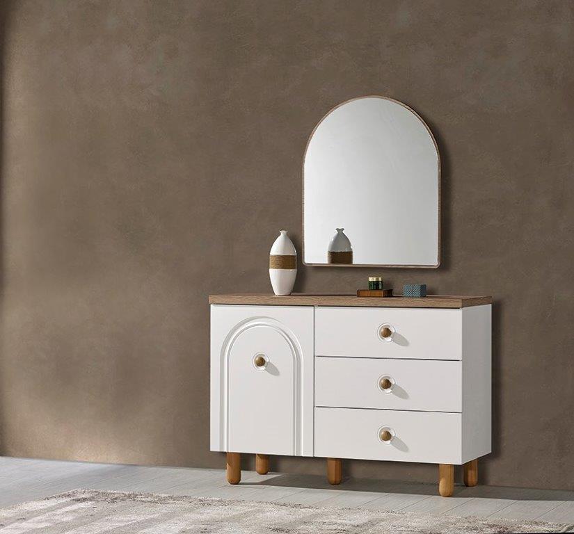 C- Bohem Dresser