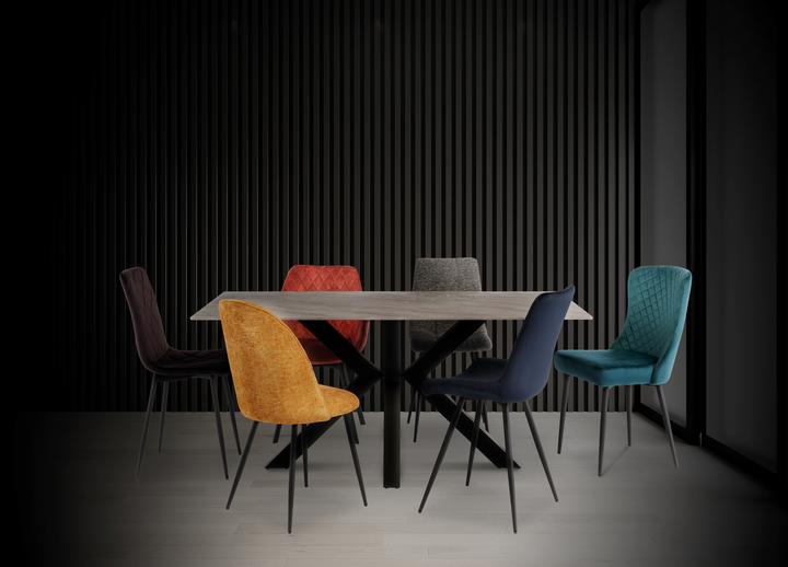 W-Corsa Dining Table