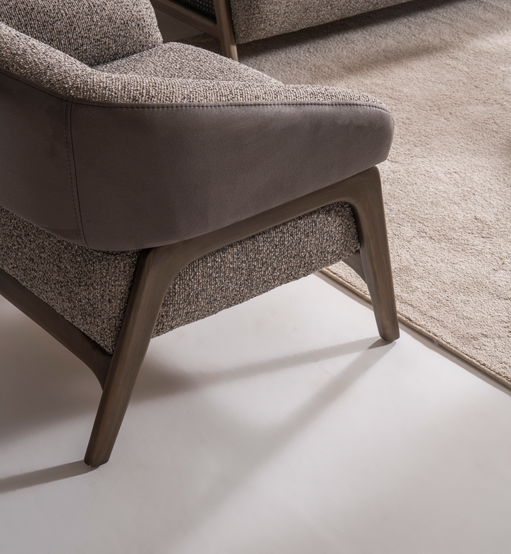 D- Icon Sofa Set