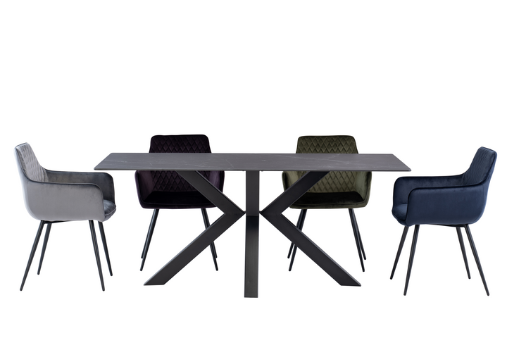 W-Corsa Dining Table