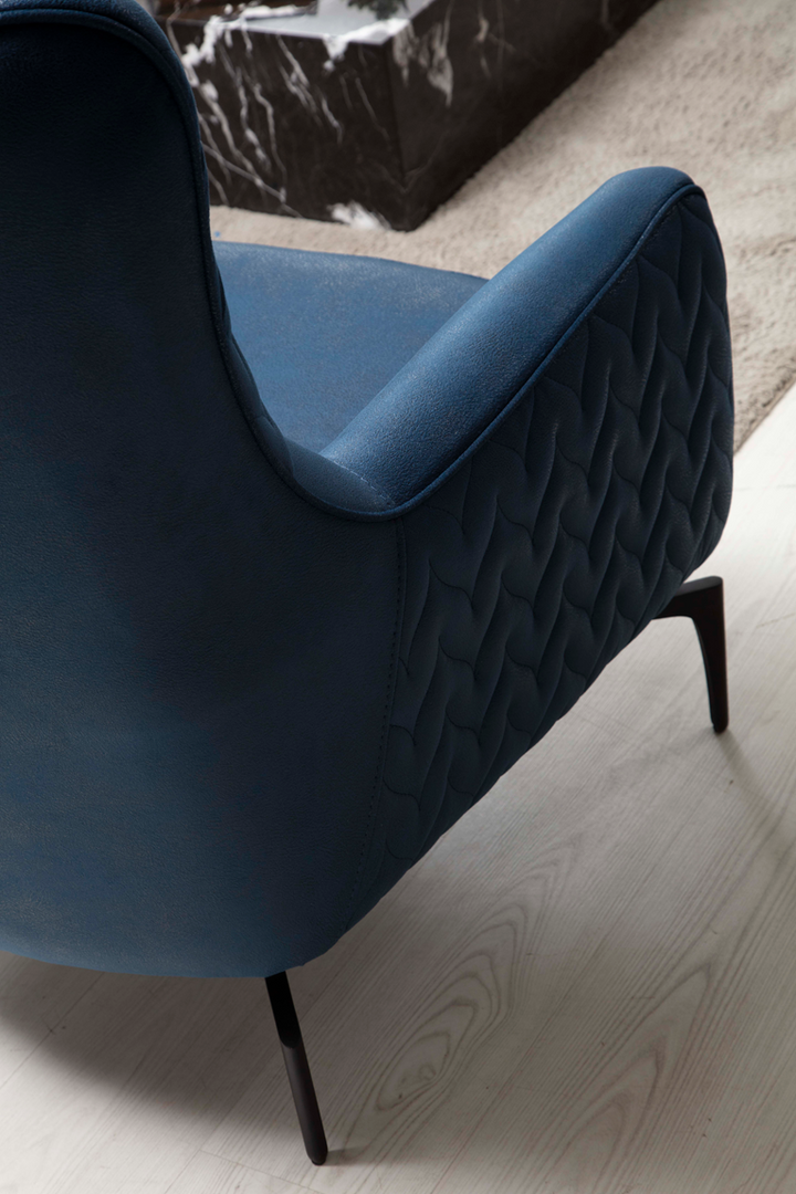 S- New Casa Sofa Set