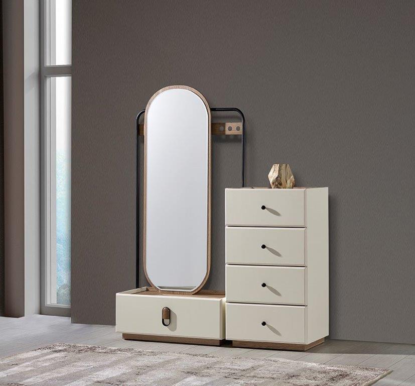 C- Smart Dresser